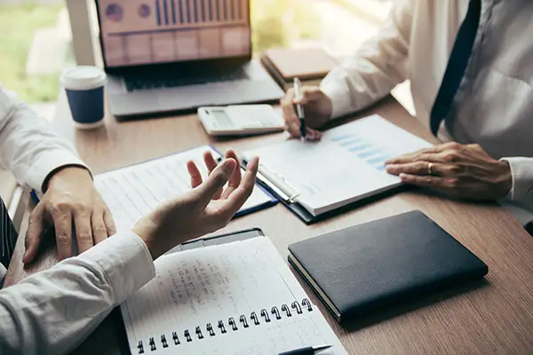 加州美的美食街在哪里